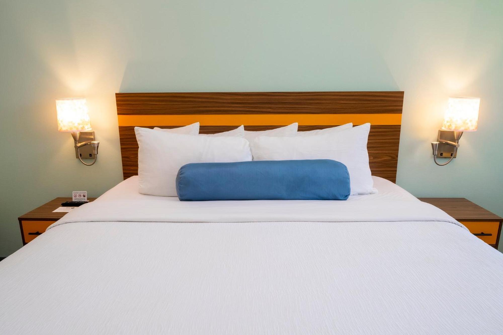 Spot X Hotel Orlando Intl Dr By The Red Collection Λίμνη Μπουένα Βίστα Εξωτερικό φωτογραφία